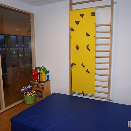 Hotel Pingvinhotellet Unn Tromsø