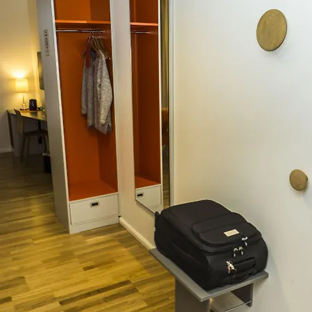 Otel Pingvinhotellet Unn 3*