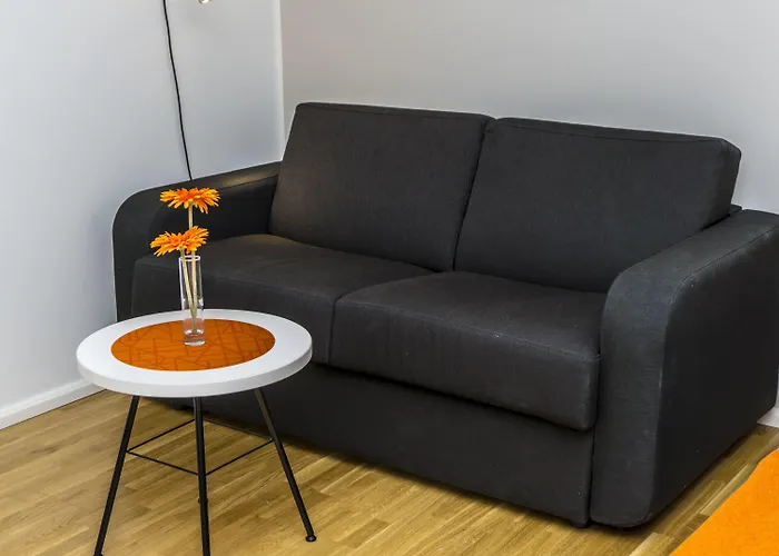 מלון Pingvinhotellet Unn 3*