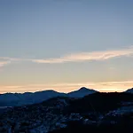 Pingvinhotellet Unn Otel Tromsø