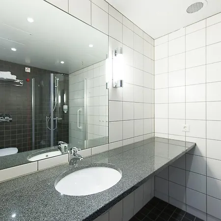 Hotel Pingvinhotellet Unn 3*